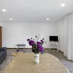 Com 4