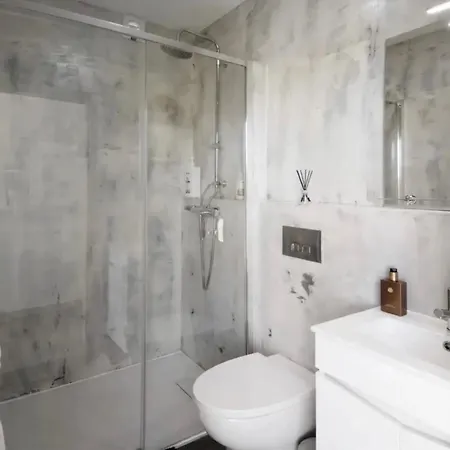 Дом отдыха Com 4 *