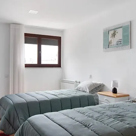 Дом отдыха Com 4 *