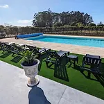 Com 4 *