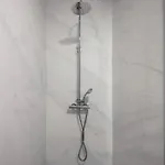 Com 4 *